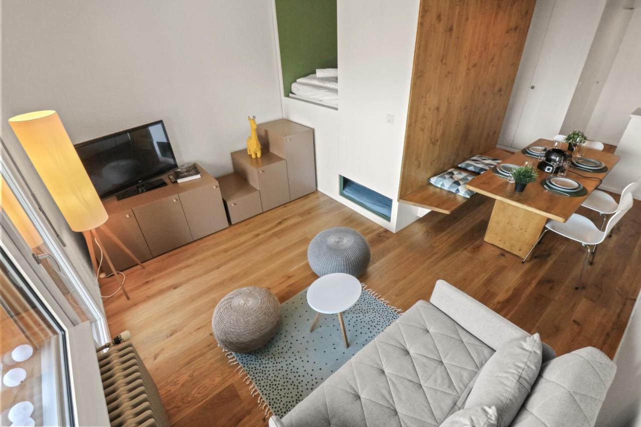 Superbe Appartement Avec Piscine 넨다즈 외부 사진